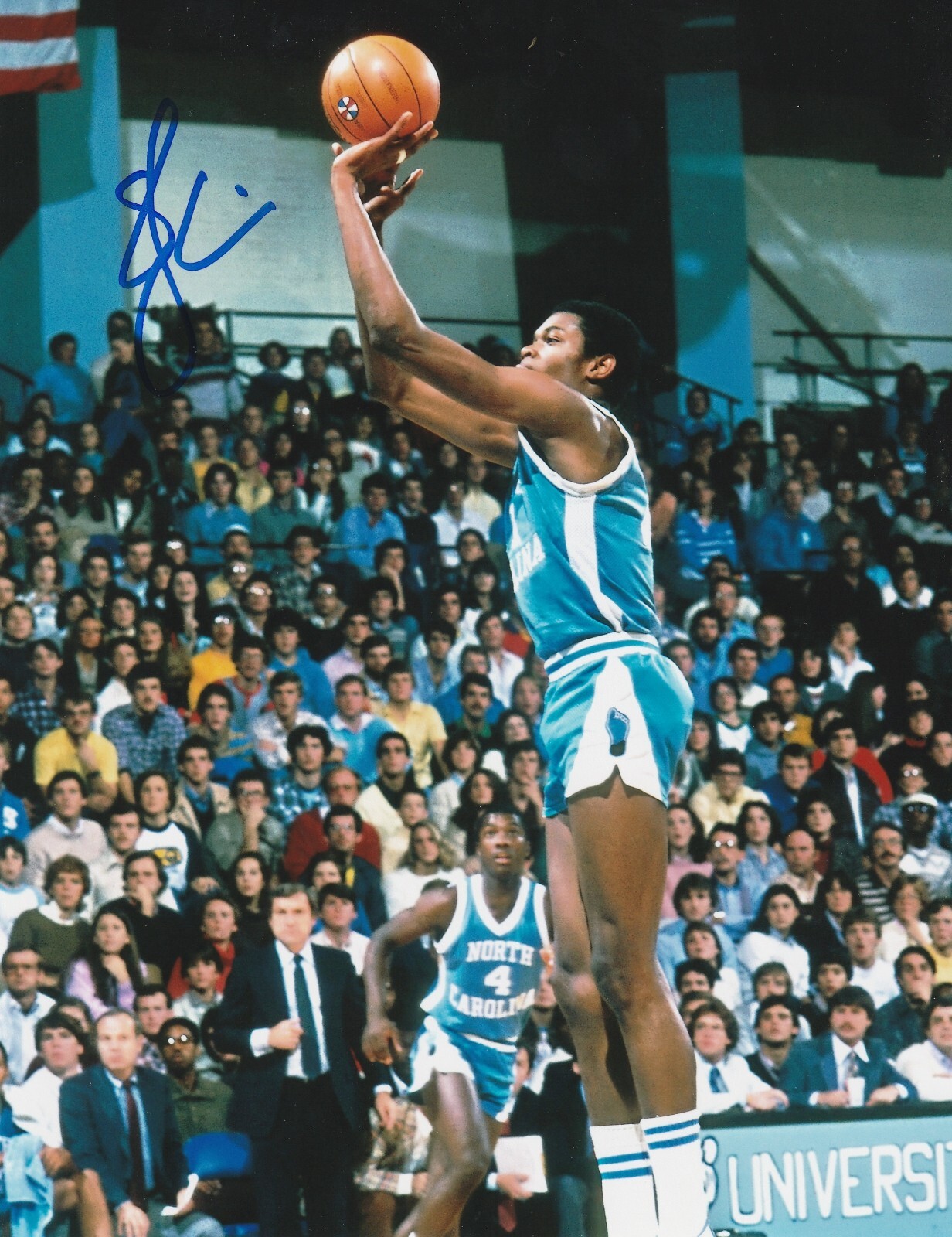 Sam Perkins Autographed Signed North Carolina Tar Heels ACTION 8x10 