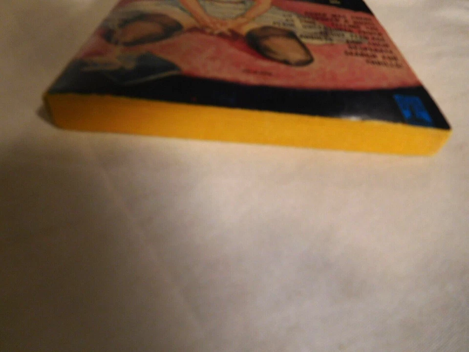 Scarce Vintage '69 "Marijuana Girl"  *N.R. DeMexico ~Our Ravished Youth~ PB Book - Imagem 2 de 4