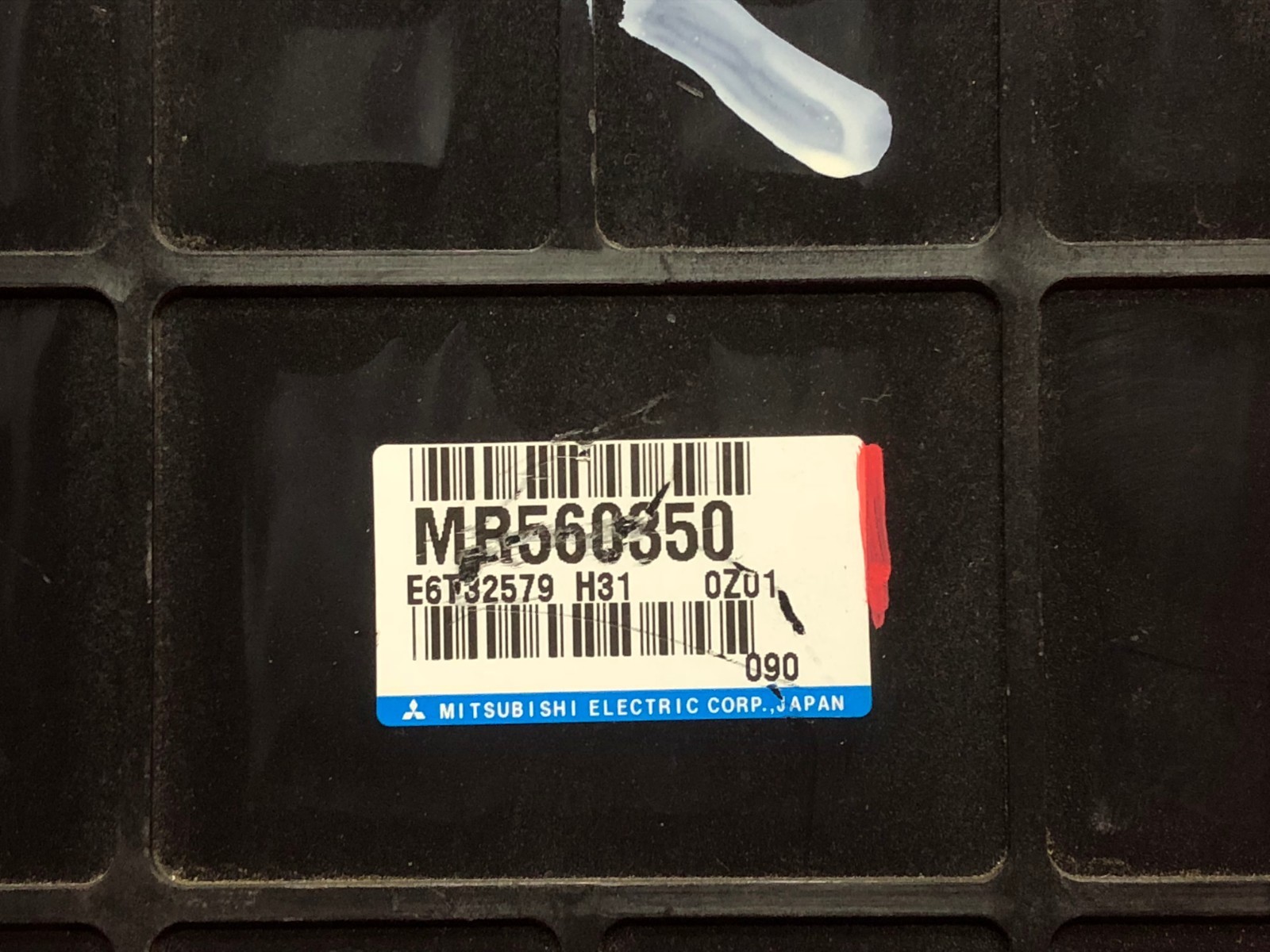 2001 Mitsubishi Montero Sport Engine Computer Control Module Unit 