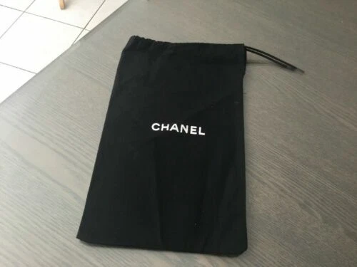 Sacs et sacs à main noirs CHANEL pour femme