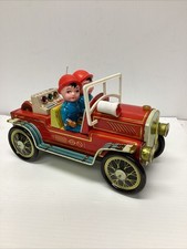 Vintage Tin Toy Battery Operated Fire Chief Car China ME699 In Box Not Tested