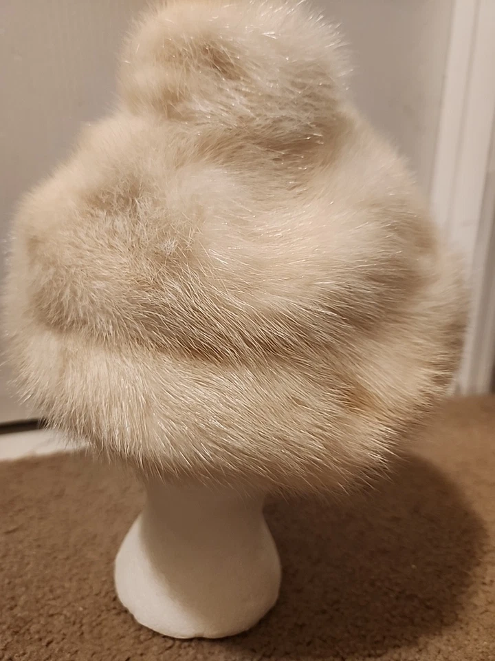 Raro sombrero de piel de visón marfil vintage - Bonwit Teller & Ambrose Nueva York - años 50... Foto 3 de 4