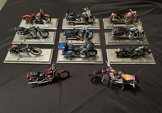 Lot of 11 Harley Davidson Vintage Collectible Motorcycles