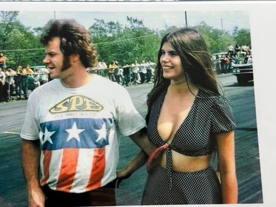 VRHTF NHRA VINTAGE ''JUNGLE JIM & BEAUTIFUL JUNGLE PAM '' 4'' x 6'' PHOTOS AWESOME