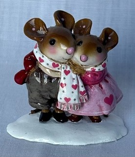 WEE FOREST FOLK MOUSE COUPLE SHARING A VALENTINE SCARF