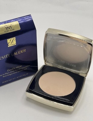 Estée Lauder Double Wear Stay-in-Place Matte Powder Foundation - 1N1 Ivory Nude