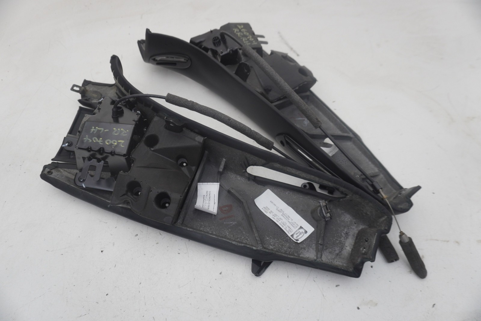 Ferrari California 2015-2018 Rear Right Upper Seat belt trim panels Set P/N 87237700