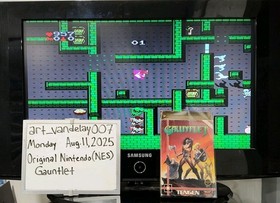 Gauntlet - (NES, 1987) *CIB w/ Case Protector* VGC* Cleaned & Tested* VINTAGE!!!