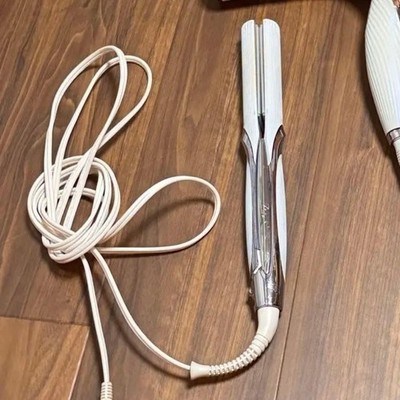 Refa Glätteisen Farbe weiß offiziell AC100V-240V 50/60Hz aus Japan