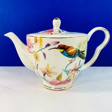 Grace Teaware Fine Porcelain Teapot Very Elegant Floral & Birds 6 1/4" H