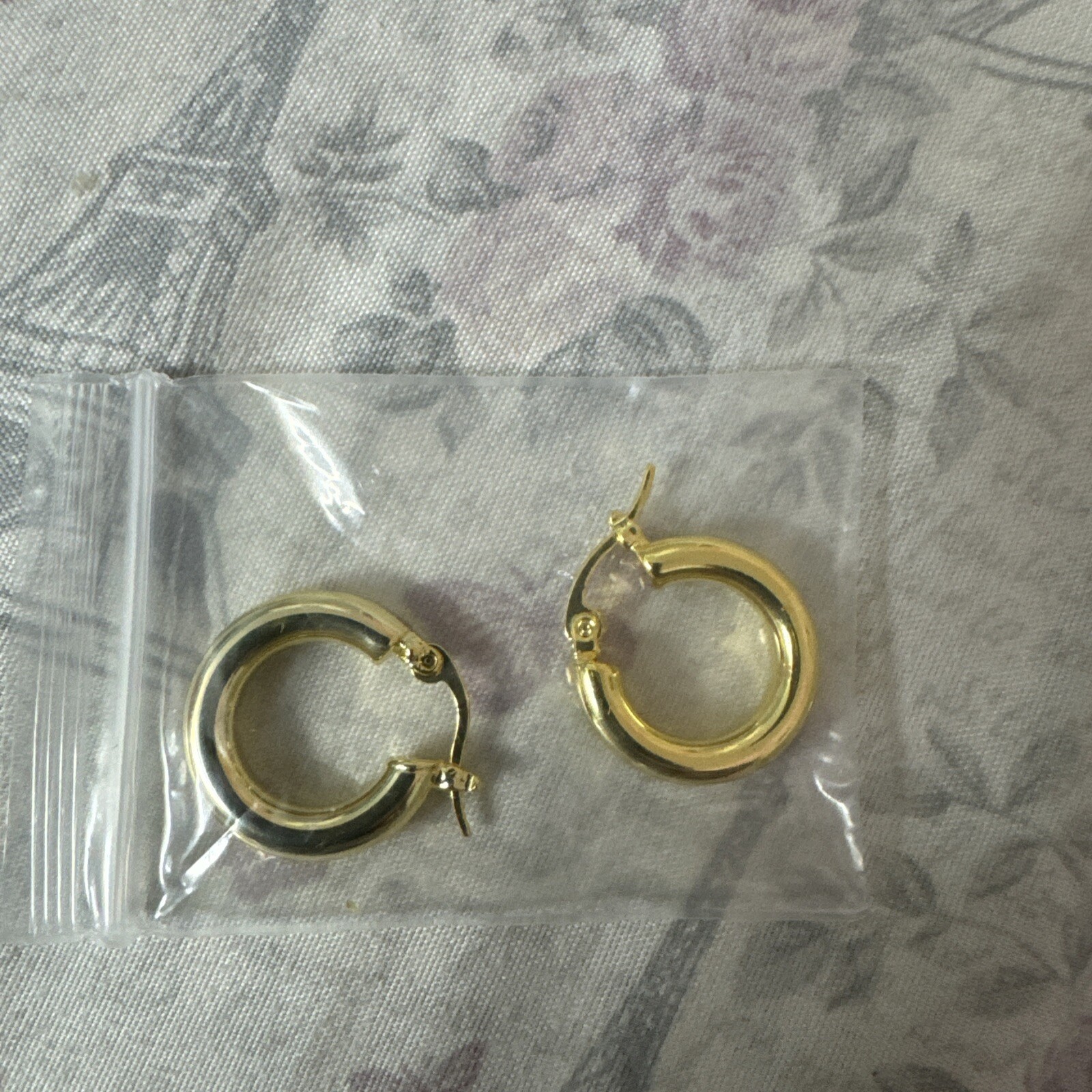 Hoop Earrings Gold Tone-image
