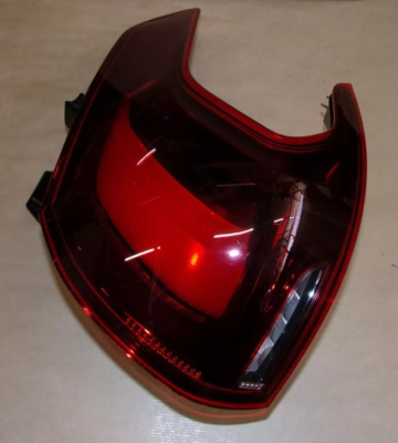 Feu Arrière Droit LED Pour Peugeot 2008 I (2016-) - Réf. OEM 9826730380, Neuf