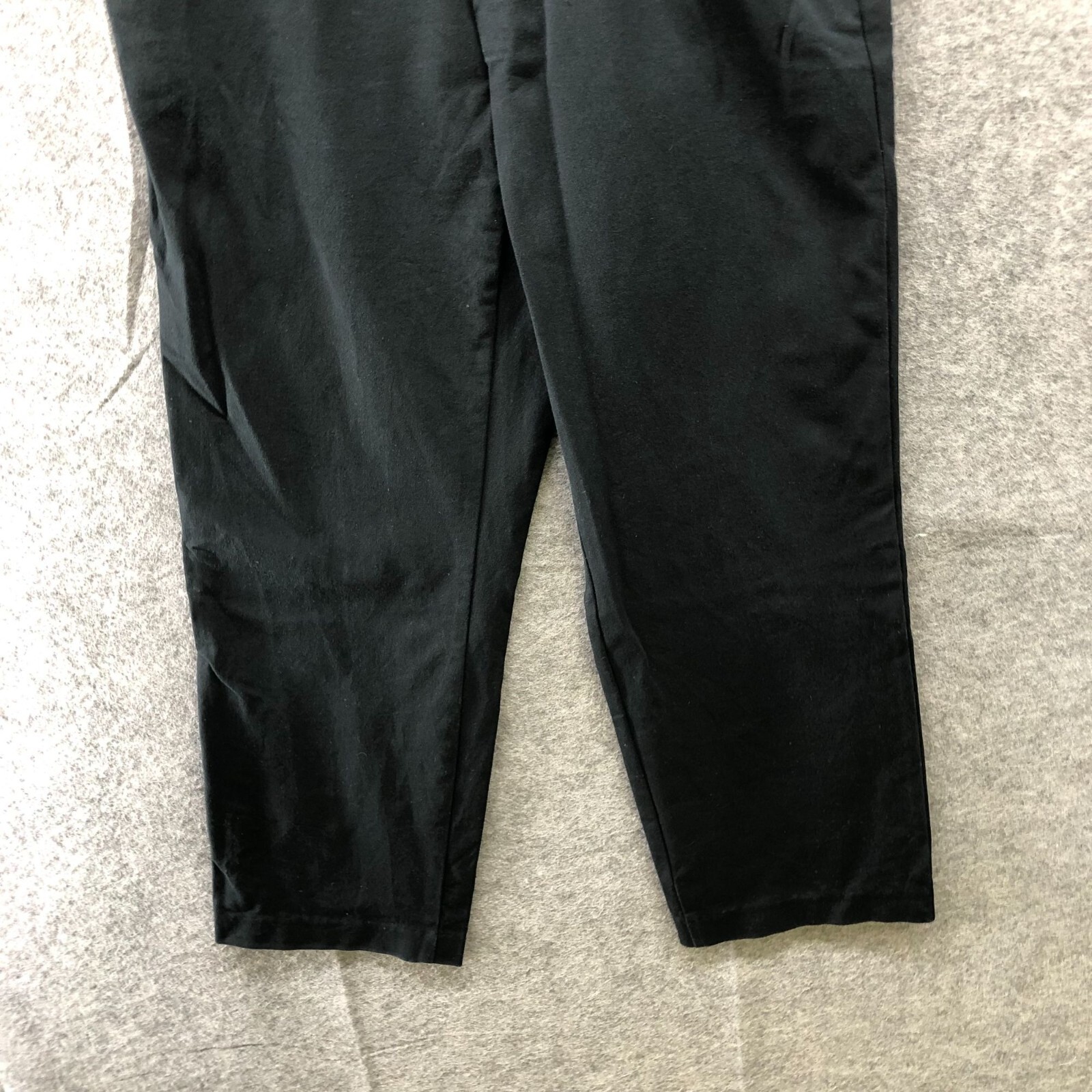 Old Navy Maternity Pixie Straight Black Jeans SIz… - image 4