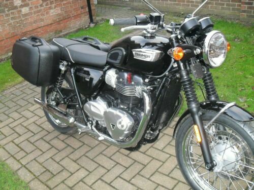 triumph t120 luggage