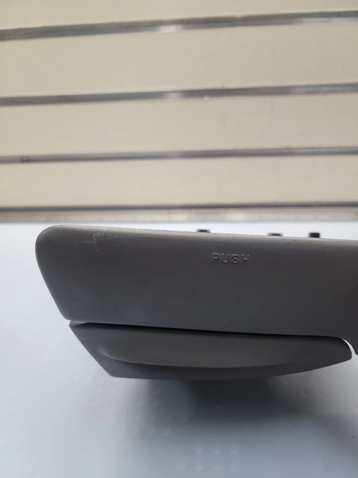 🔥97-03 Ford F150 EXPEDITION Tablero Extraíble Portavasos Borde con Bandeja de Cenizas GRIS CH4 Foto 2 de 4