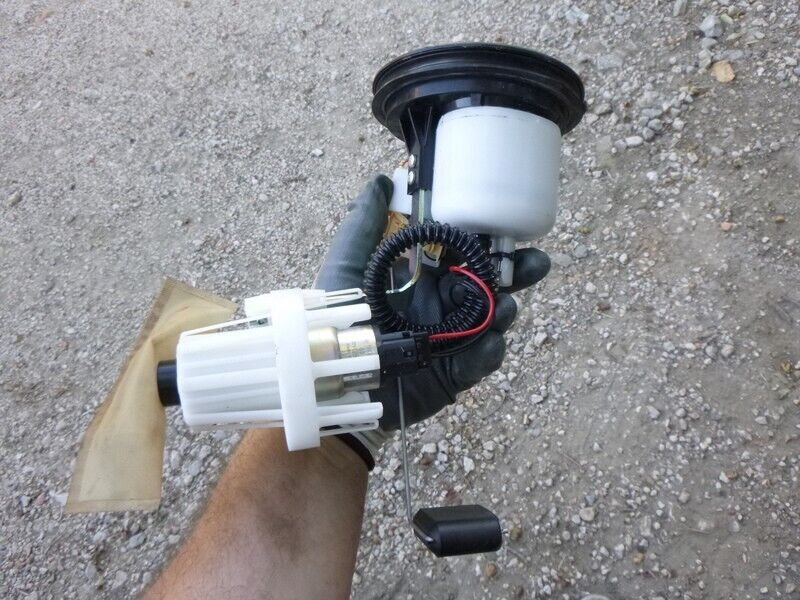 Pompe à Essence pour moto BMW OEM 16147723464