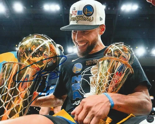 Stephen Curry Autographed Golden State NBA Champion 8x10 Photo with COA/Hologram