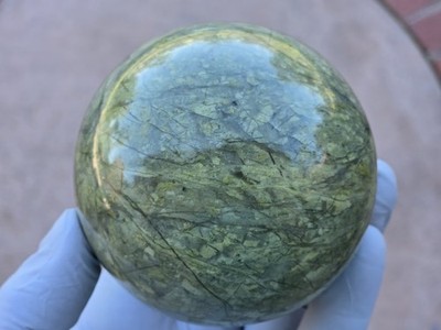 Serpentine, Stone of self-love & compassion (75mm 565 gm) Decorative, Madagascar