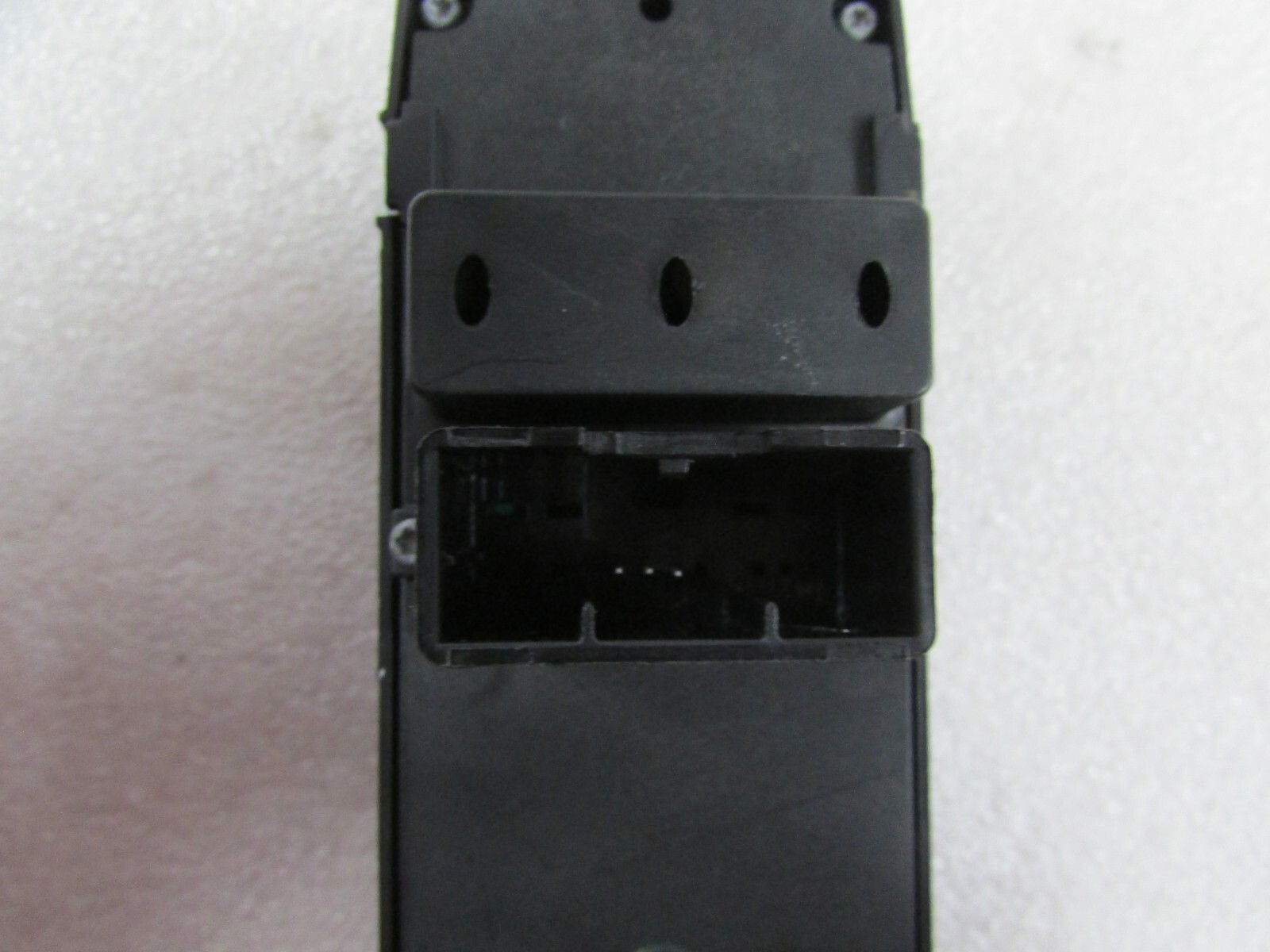 Maserati Quattroporte, LH, Left Front Door Switch, Used, P/N 670025406