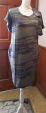 IWOLLENCE Size Med Dress 2 Pockets Knit Camo Short Cuffed Sleeve  Sweater Dress