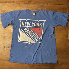 Vintage Distressed Worn Salem Sportswear New York Rangers NHL Hockey T-Shirt