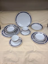 NORITAKE CHINA BLUE DAWN 6611 White Blue Gold 7 Piece Place Setting Set Of 2 