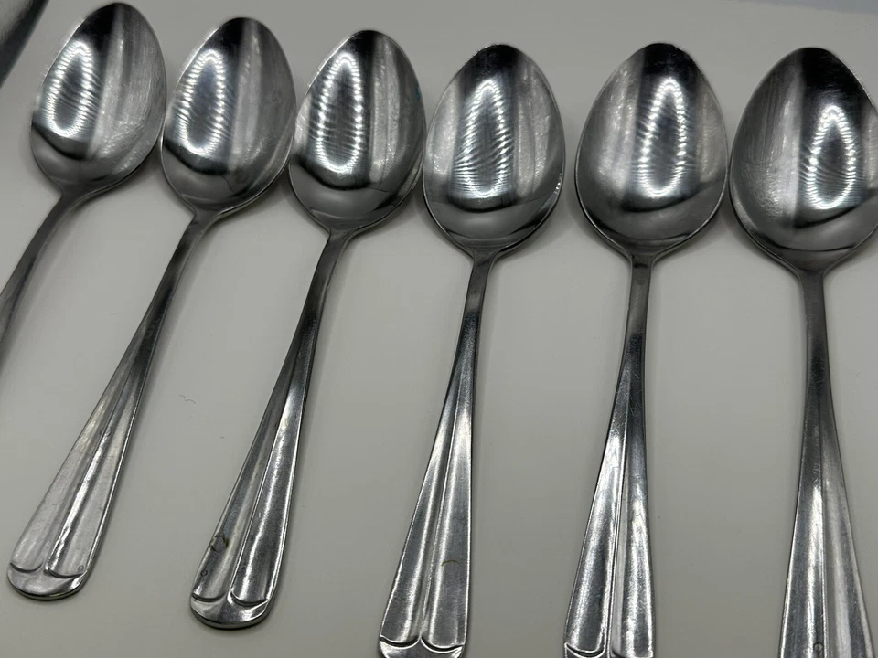 6 cucharas/mesa ovaladas de acero inoxidable International Silver GRAN ROYAL Foto 3 de 4