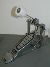 Pearl P100 Bass Kick Drum Pedal Single Chain Drive VERY GOOD - FREE SHIP