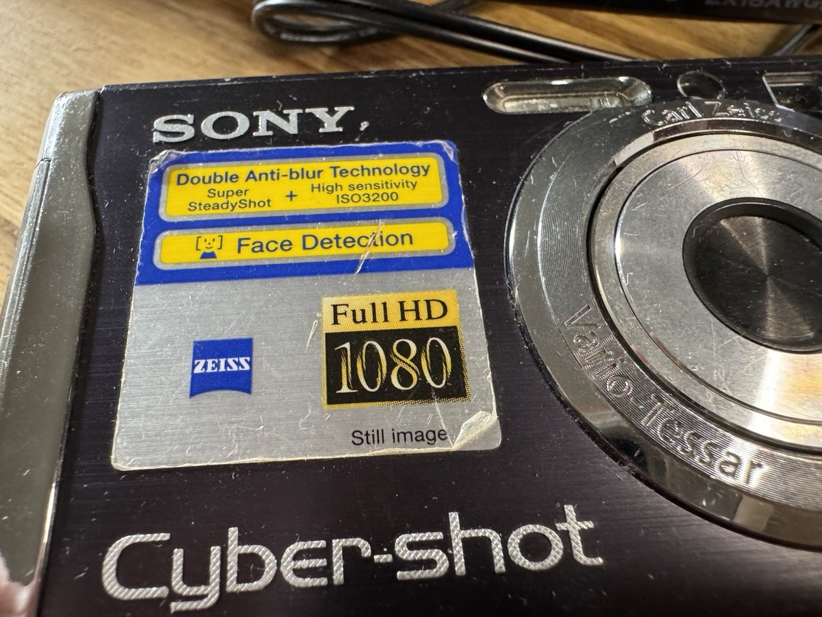 Sony Cyber-shot DSC-W90 8.1MP Digital Camera Works Black Battery