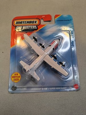 Matchbox Sky Busters Twin Engine Blaze Buster White 18/32 JCN09 NEW Damaged Card