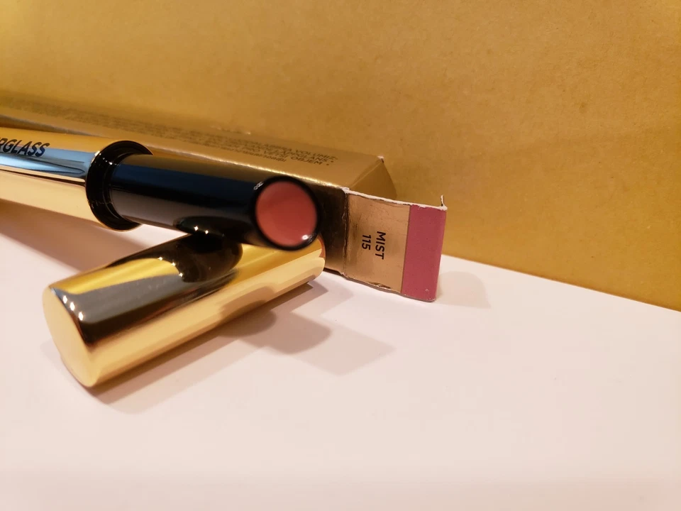 Reloj de arena ~ Bálsamo brillante voluminizador fantasma ~ Niebla #115 ~ Nuevo en caja Foto 2 de 2