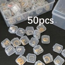 Mini caja de almacenamiento cuadrada de plástico transparente con estuche abatible organizador de joyas para píldoras 50 un.
