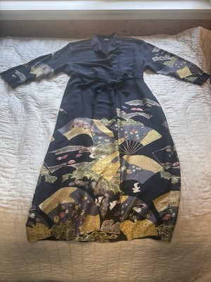 Vtg WinterSilks 100% Silk Robe M Fan Floral Gold Long Kimono Dressing Gown