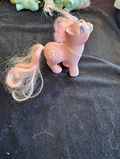 Hasbro 1st Generation My Little Pony 'Cotton Candy' from the Earth Series 1984