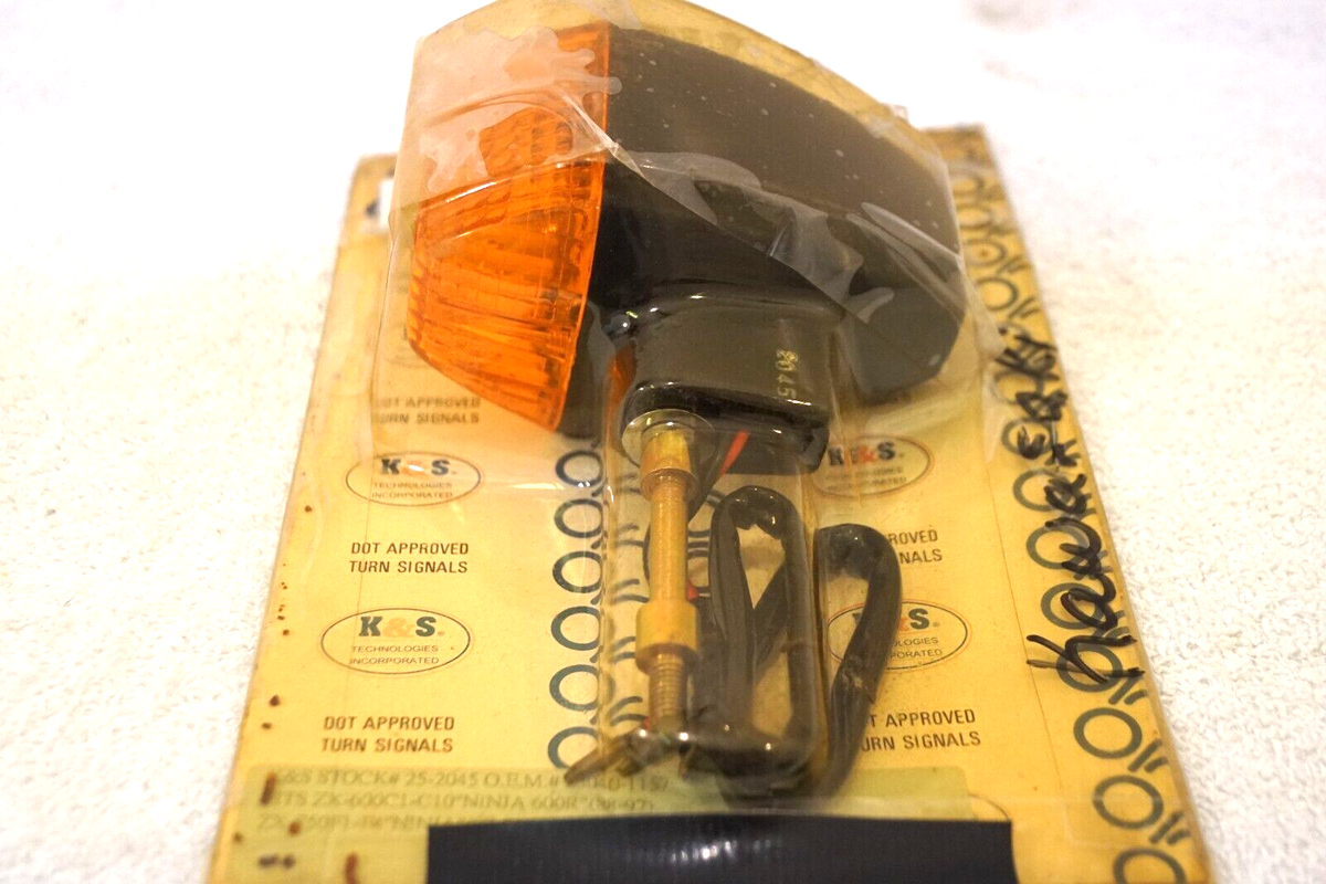 88-97 Kawasaki Ninja ZX600 C1 ZX600 R K&S Front Turn Signal 25