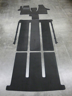 Lengenfelder floor mats carpet for VW T7 Multivan short version complete with table