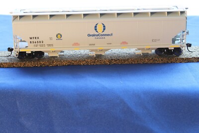 Walthers # 7646 60' NSC 3-Bay Cov Hopr Grain Connect Canada WFRX 856502 HO MIB