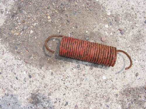 NEW HOLLAND 58 HAY BALER THROWER EJECTOR BELT~ spring