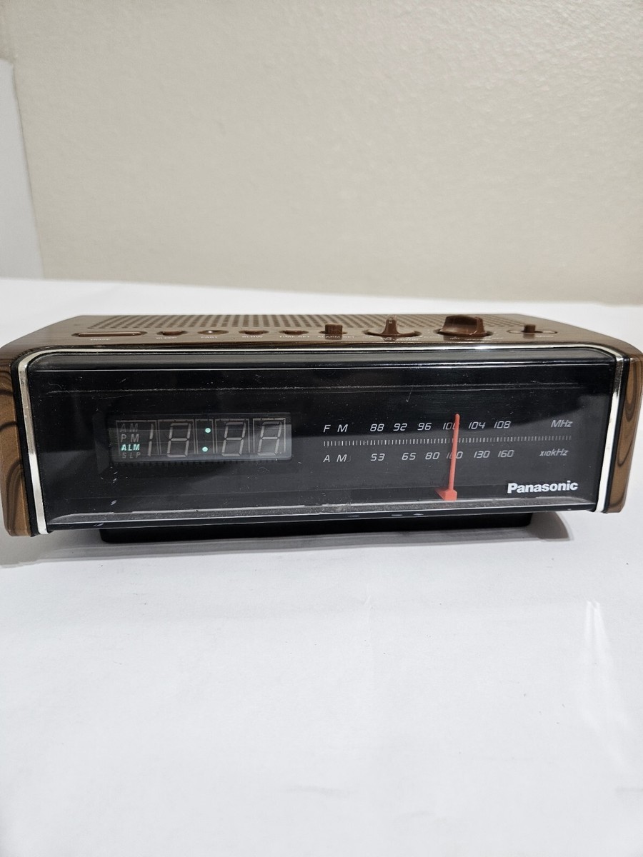 Panasonic Faux Wood Alarm Clock Radio RC-75 Made In Japan Vintage