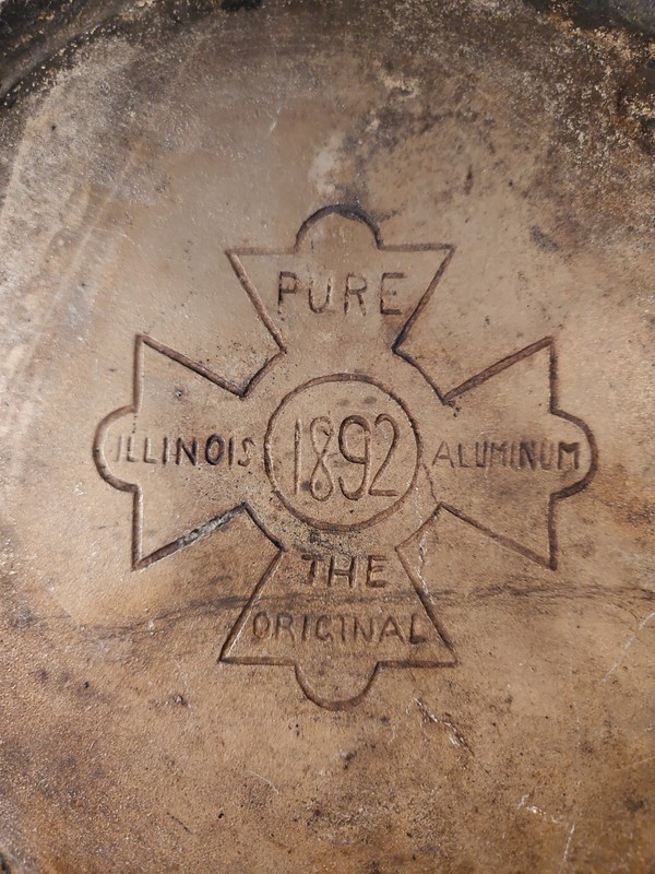 Vintage Pure Illinois 1892 Aluminum Skillet Griddle Round Old Used
