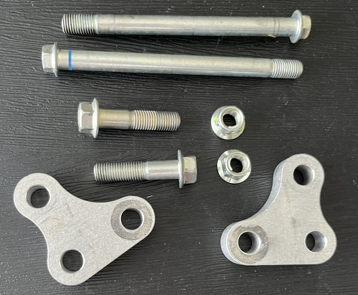 2020 Suzuki RMZ450 Lower Motor Mount Engine Brackets + Hardware