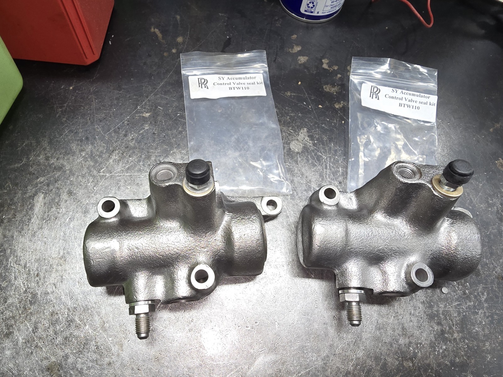 ROLLS ROYCE ACCUMULATOR VALVE EARLY MODEL 1967-1976 Sensor On Valve Shadow Rr363
