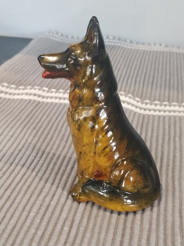 CERAMIC RETRO/VINTAGE FIGURINE of GERMAN SHEPHERD DOG approx 4.5" in height