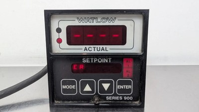 Watlow 900B-2002-A000 H Temperature Controller Series 900