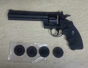 Umarex Colt Python 357 Magnum CO2 BB Air Gun, (4)10 Round Clips, Black TESTED