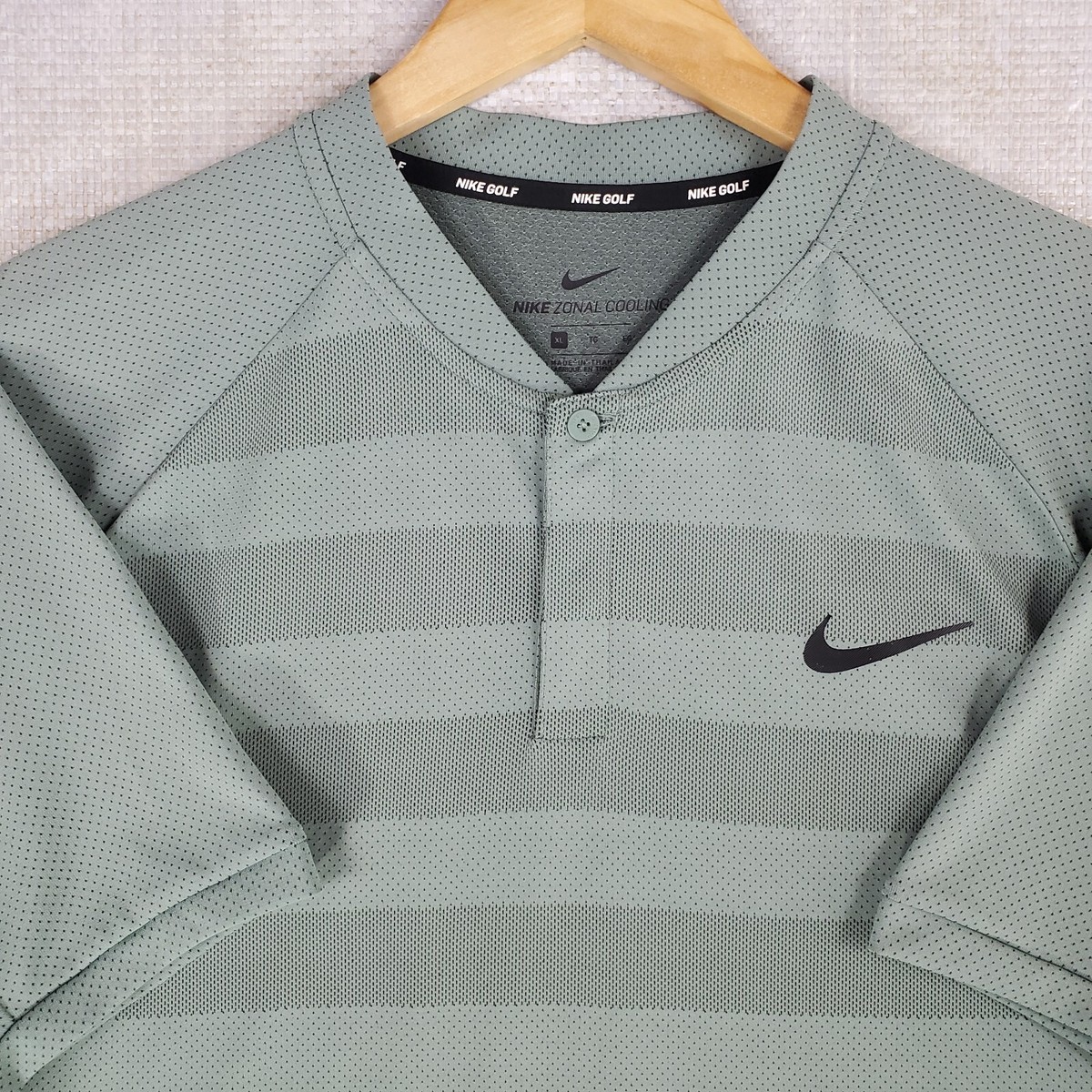 NIKE GOLF Mens Zonal Cooling Polo Shirt Size XL Henley Collar Polo Shirt  Green