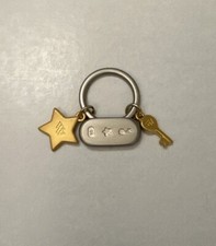 WEIGHT WATCHERS Signature WW Silver  Gold 10lb Award Keychain Bag Keyring Charm