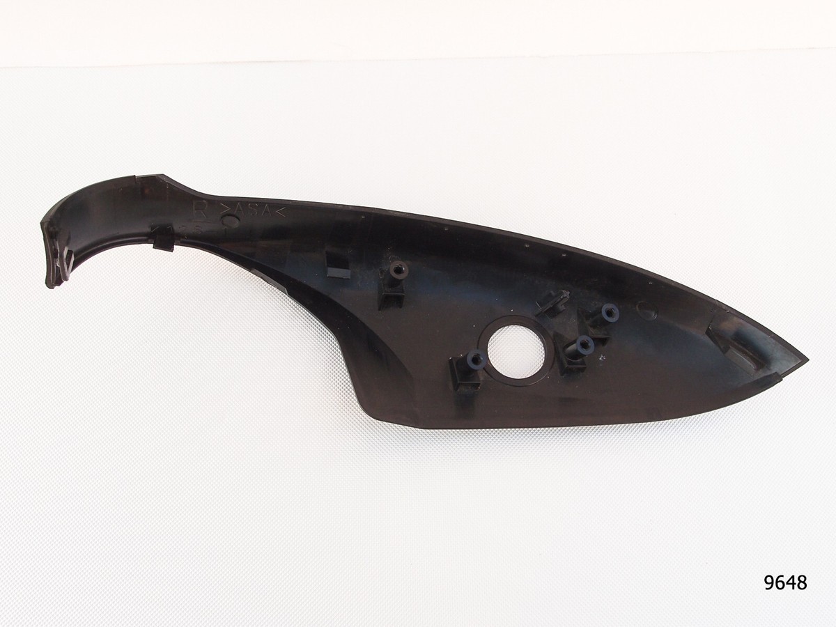 19-23 OEM MAZDA CX-5 CX-9 RIGHT MIRROR LOWER CAP housing section