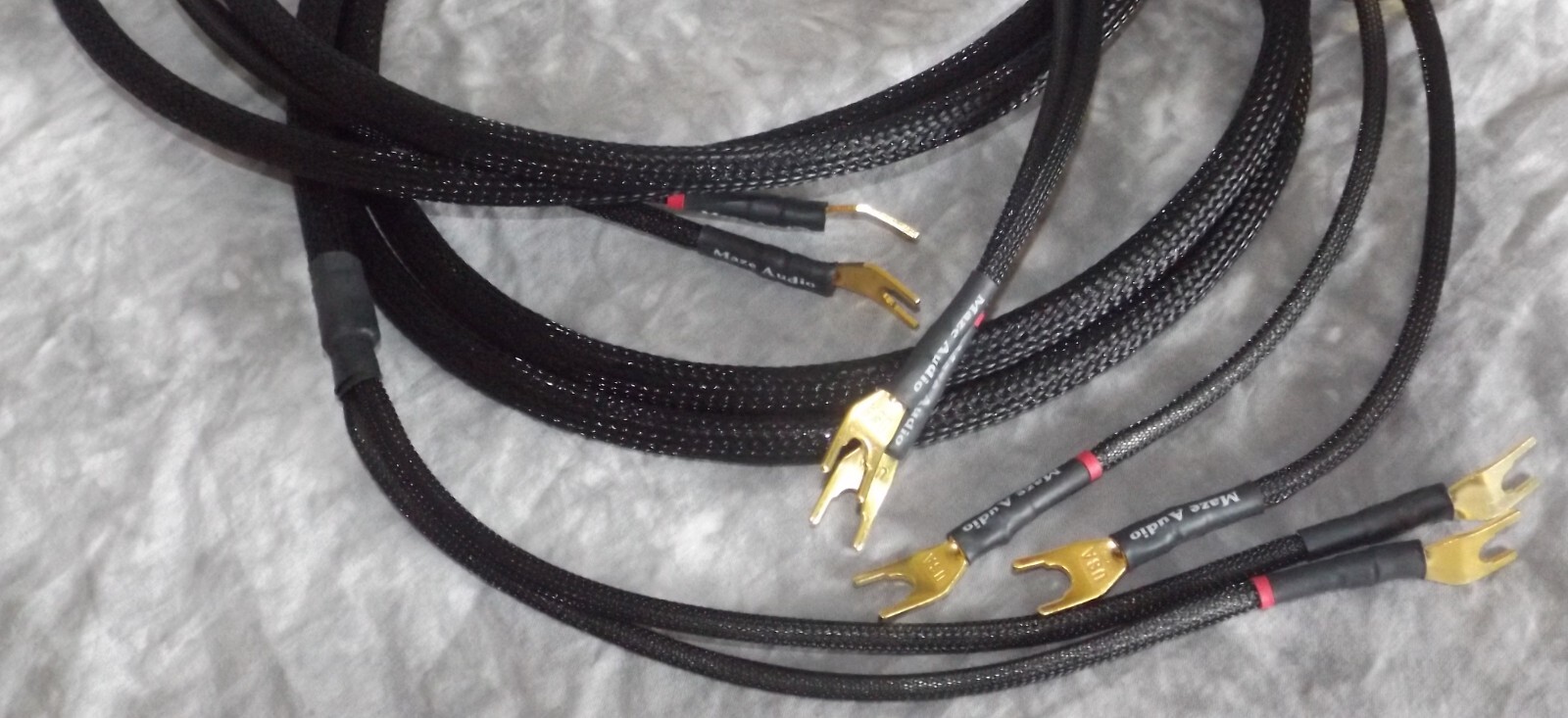 Maze Audio Eden Series Hand Made Speaker Cables 8ft Spade/Spade Black