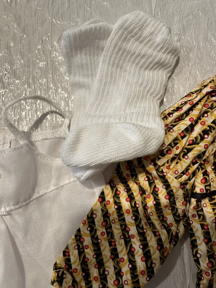 Vestido de Navidad Josefina American Girl ~ Mantilla de encaje ~ Pantaletas ~ Calcetines AG Conjunto Foto 3 de 4